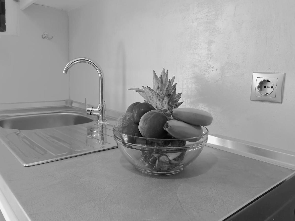 Makis Apartments Arillas Agiou Georgiou Esterno foto